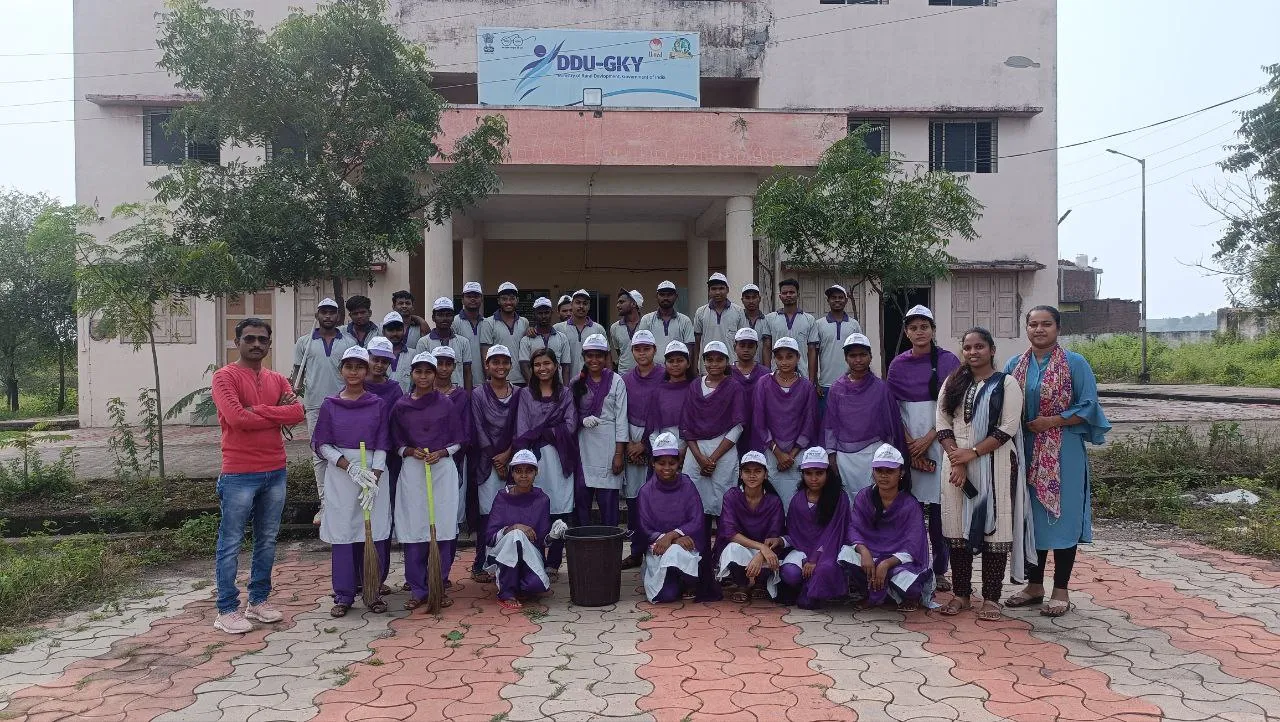 DDU-GKY Certification Ceremony